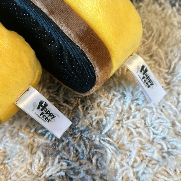 Brand New Pluto Disney kids slippers - Picture 5 of 6